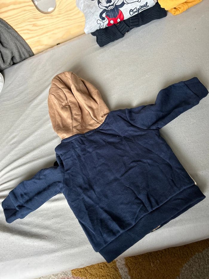 Veste 6 mois - photo numéro 2