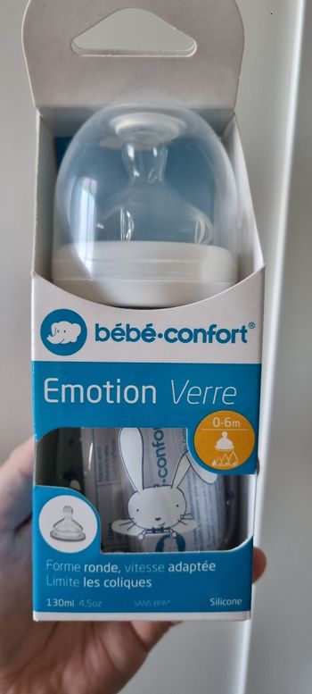 Biberon neuf en verre