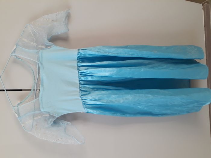 Déguisement robe de princesse bleue 5 - 6 ans Disney - photo numéro 2