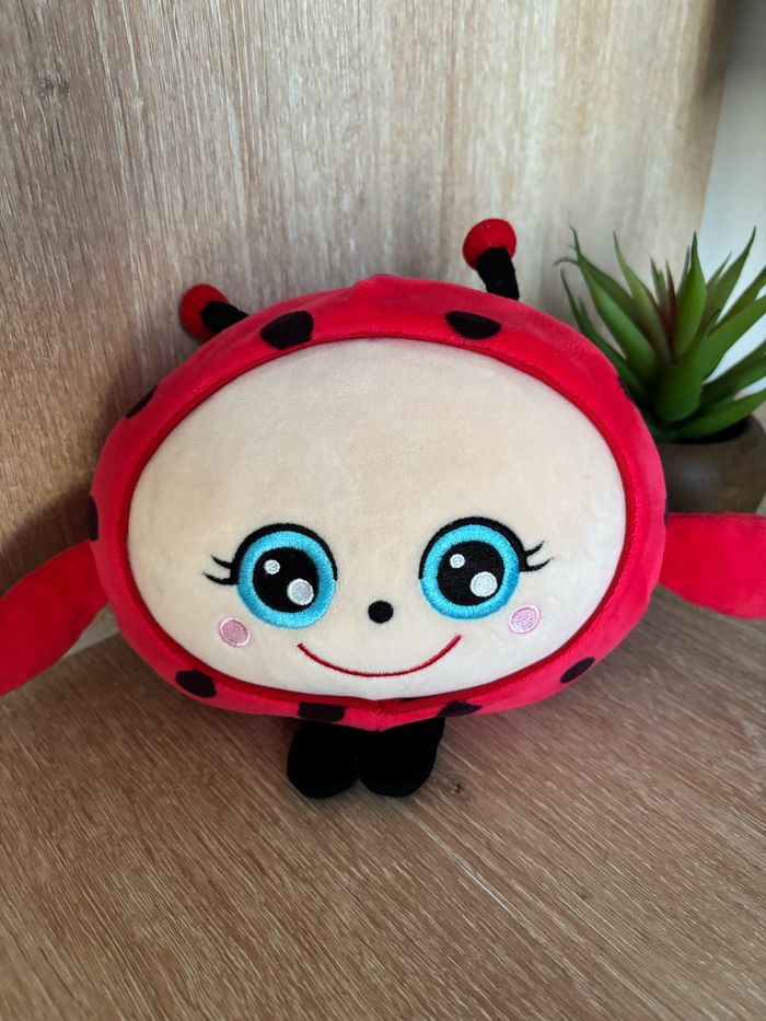 Peluche coccinelle squishimals gipsy - photo numéro 2