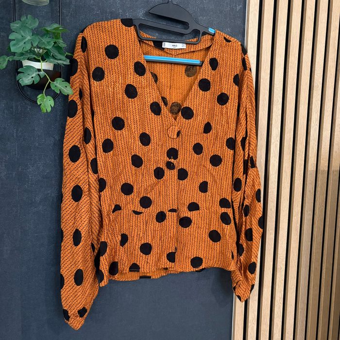 Blouse Mango à pois orange noir S