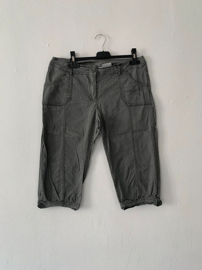 Short genou kaki femme taille 42