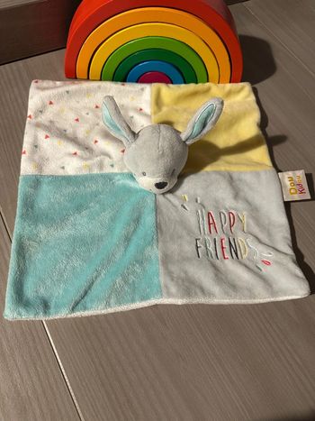 Doudou plat lapin doukidou happy friends bleu