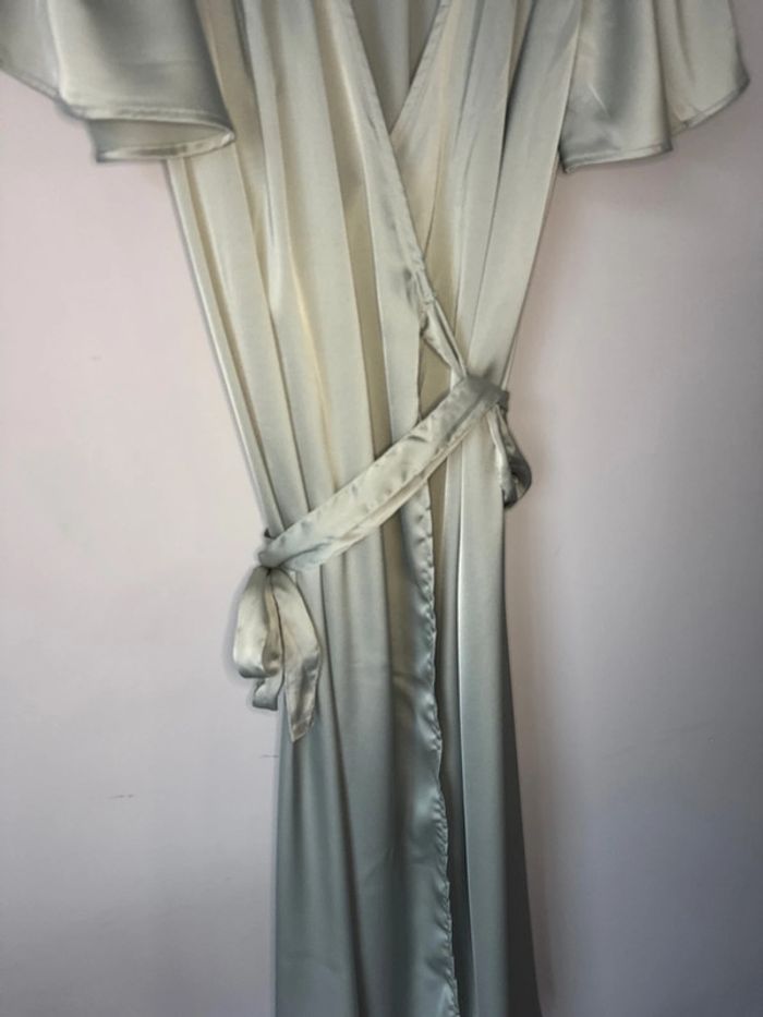 👗 Robe portefeuille d'été effet satin- Shein-neuf sans etiquette- taille L _ couleure verte - photo numéro 2