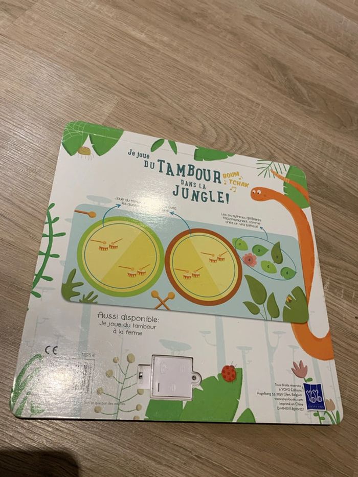 Je joue du tambour dans la jungle - photo numéro 3