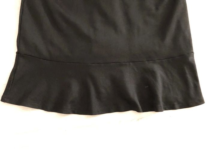 AN17: Robe noire « esprit » avec strass et perles TXXL-44/46 NEUVE - photo numéro 4