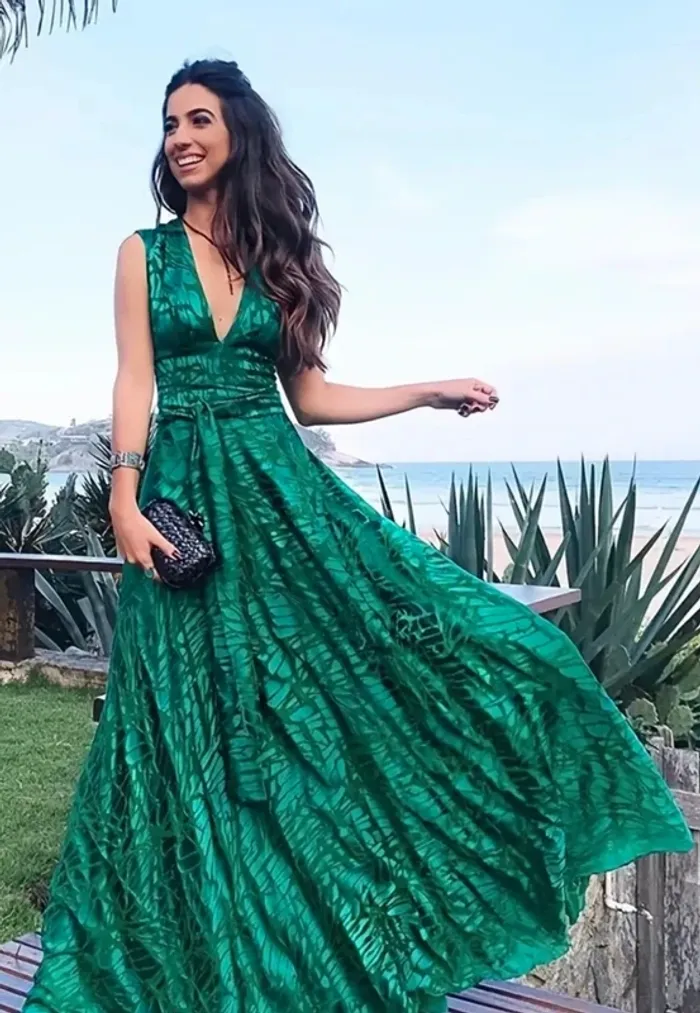 Magnifique robe longue - photo numéro 3