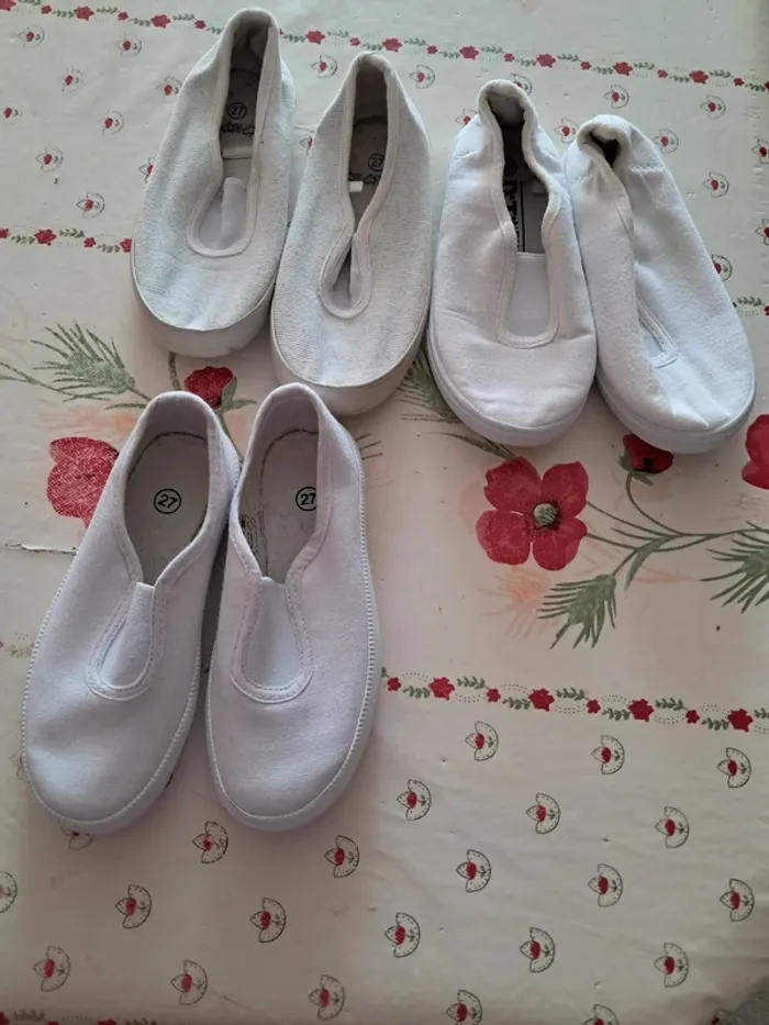 Paire de pantoufles de gymnastique - photo numéro 3