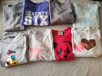 Lot Pulls légers 10 ans