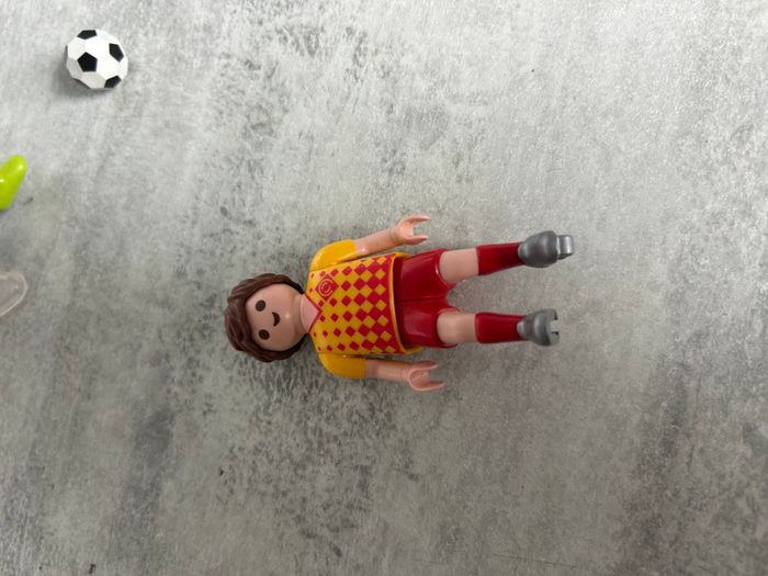 playmobil joueur de foot - photo numéro 3