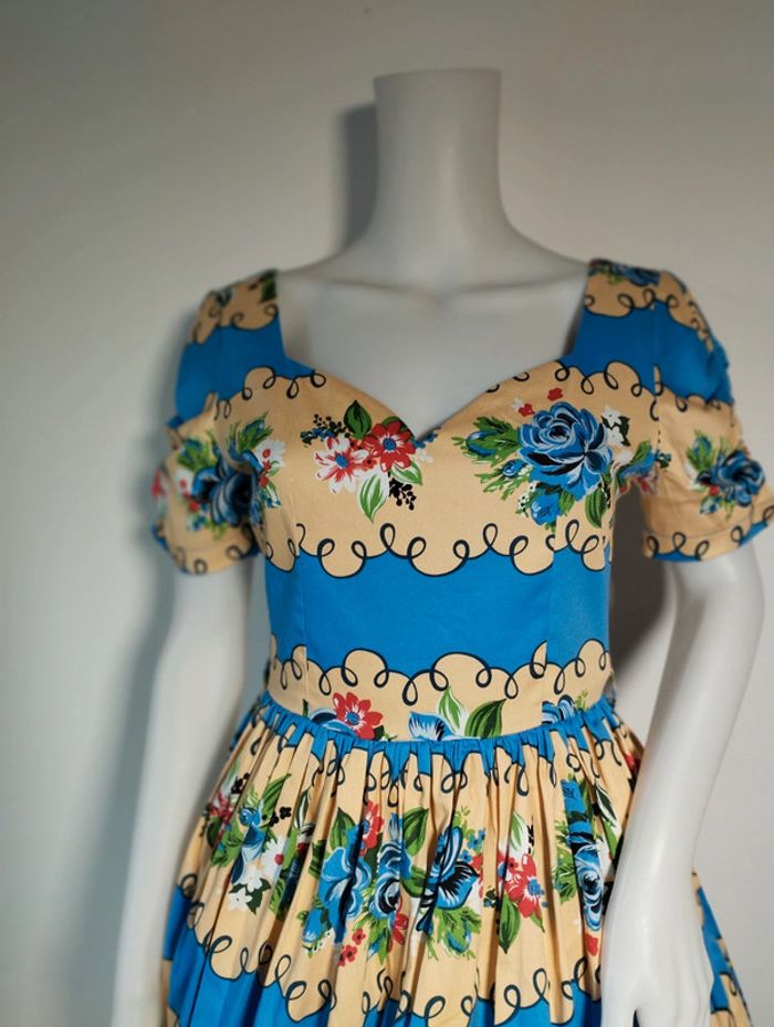 Robe Lindy Bop Francine taille 36 - photo numéro 3