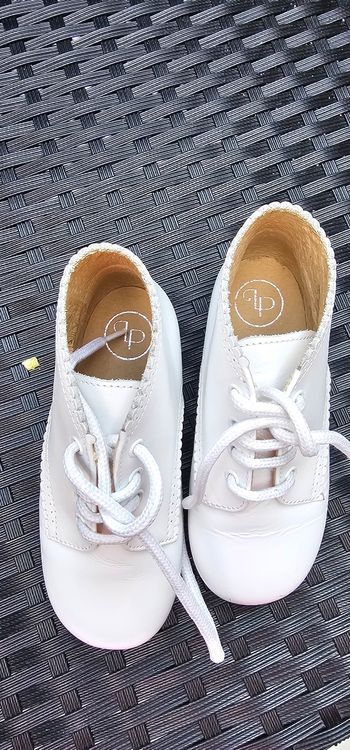 Chaussures Blanches 25