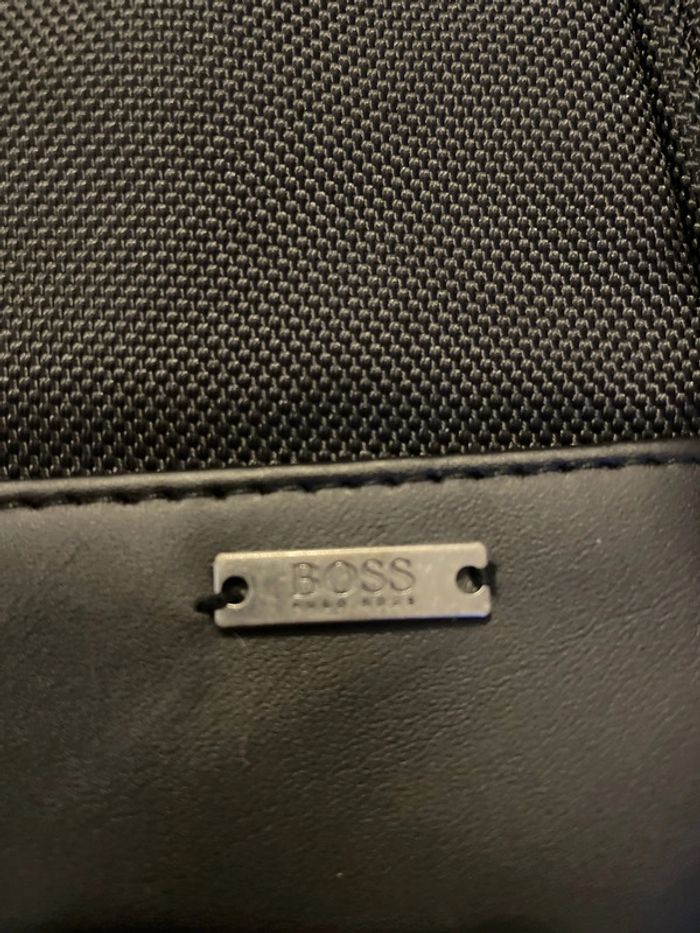 Sacoche homme Hugo boss - photo numéro 3
