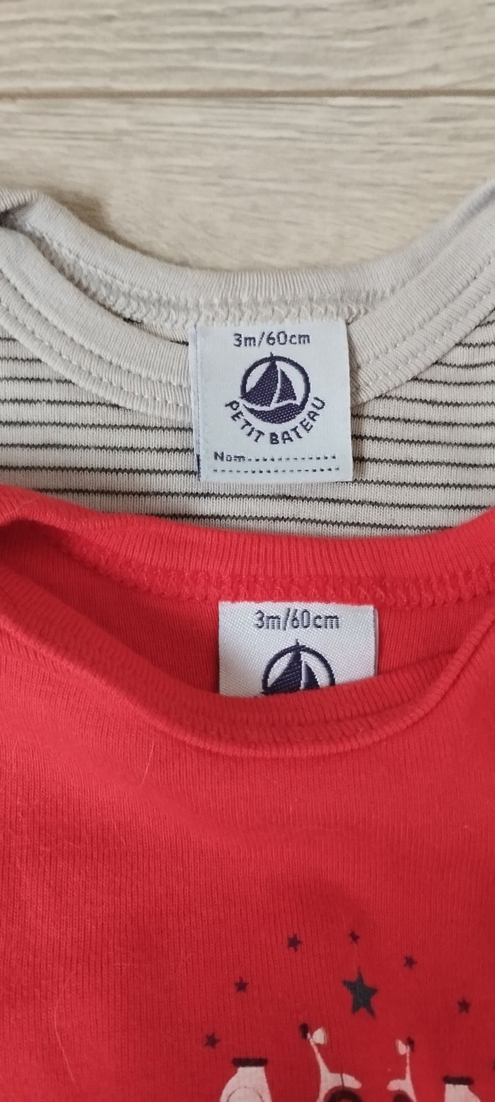 2 bodies 3 mois petit bateau - photo numéro 3