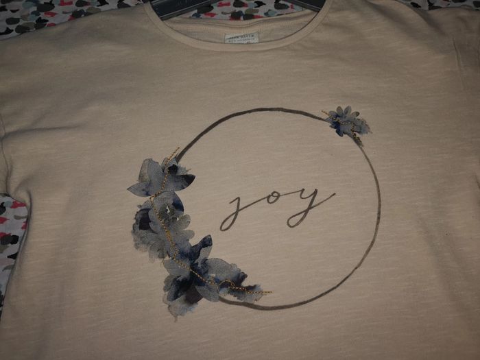 tee shirt manches longues Joy 8 ans - photo numéro 3