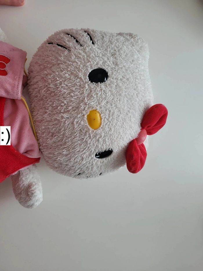 Peluche Hello Kitty - photo numéro 4