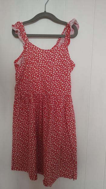 🌸 Robe fille fleurie rouge – 10 ans 🌸
