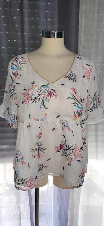 Blouse blanche à motifs floraux - Taille M