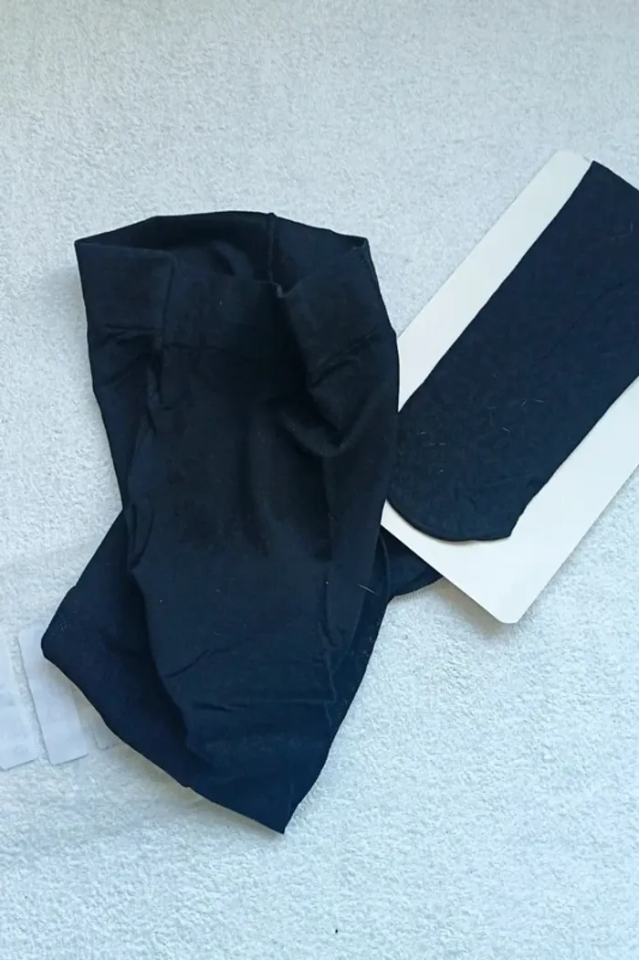 paire de collants femme 40 / 44 NEUF - photo numéro 3