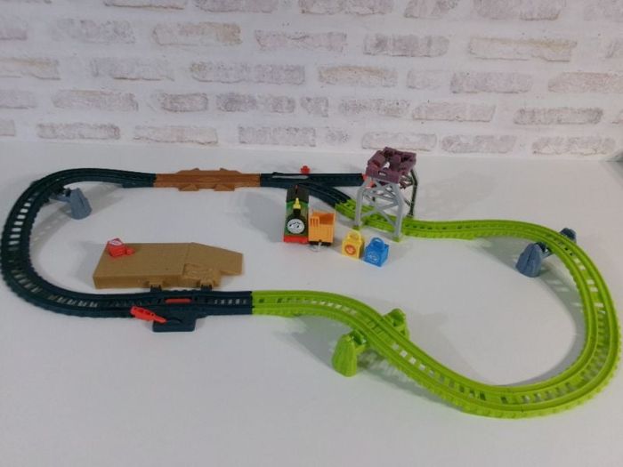 Circuit de train - Thomas et ses amis (33)