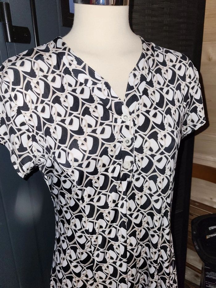 Robe fluide taille2 - photo numéro 2