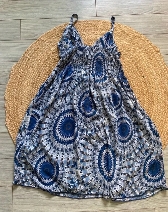 💙 Petite robe bleue Taille M/L 💙 - photo numéro 2