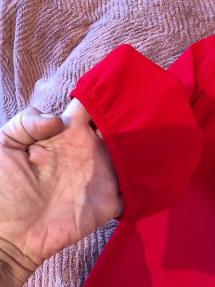 Blouse rouge - photo numéro 4