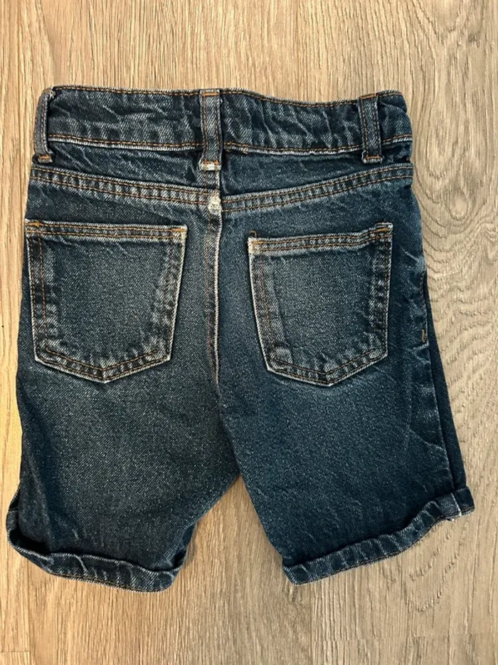 Short en Jean 3 ans - photo numéro 2