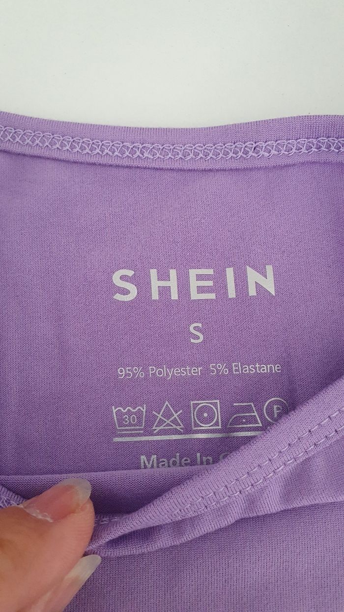 T shirt neuf mauve en S - photo numéro 3