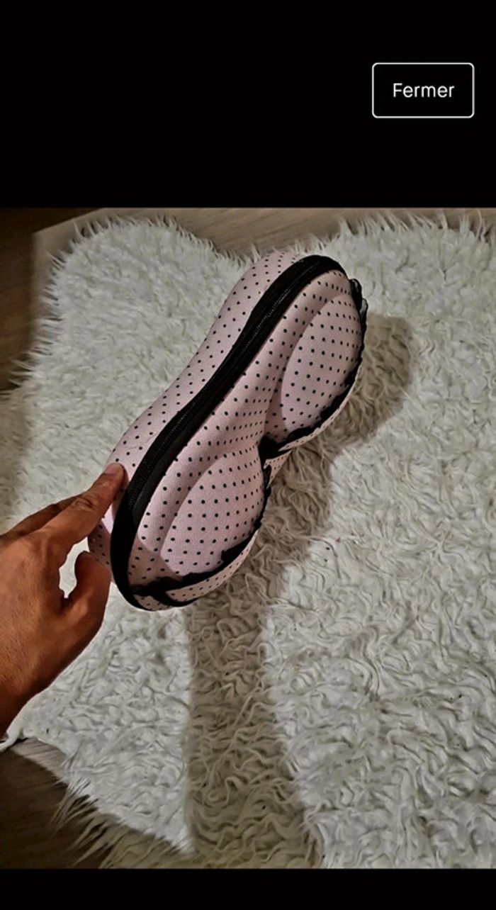 Sac rangement soutien gorge rigide idéal voyage