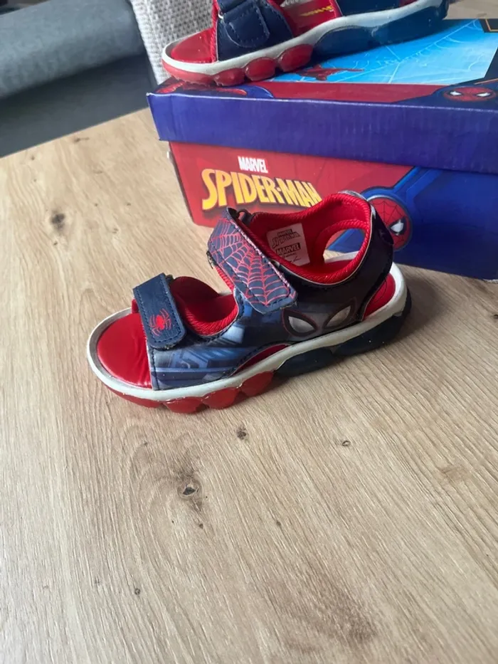 Sandale Spiderman - photo numéro 3