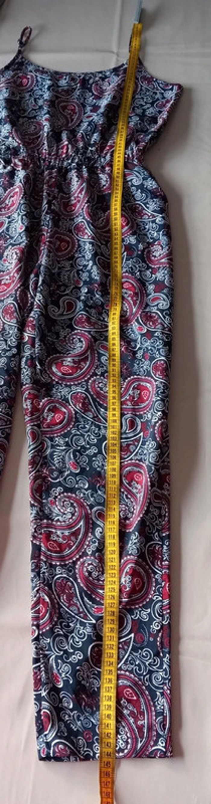 Combinaison taille 40 - photo numéro 2
