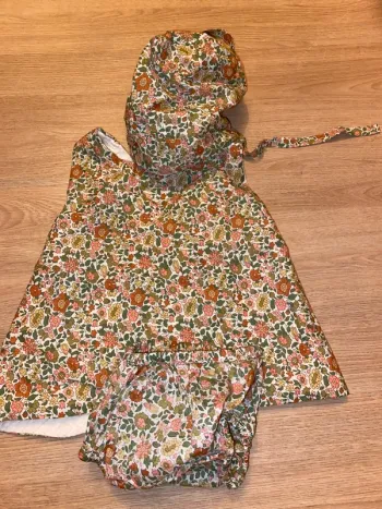 Ensemble robe.