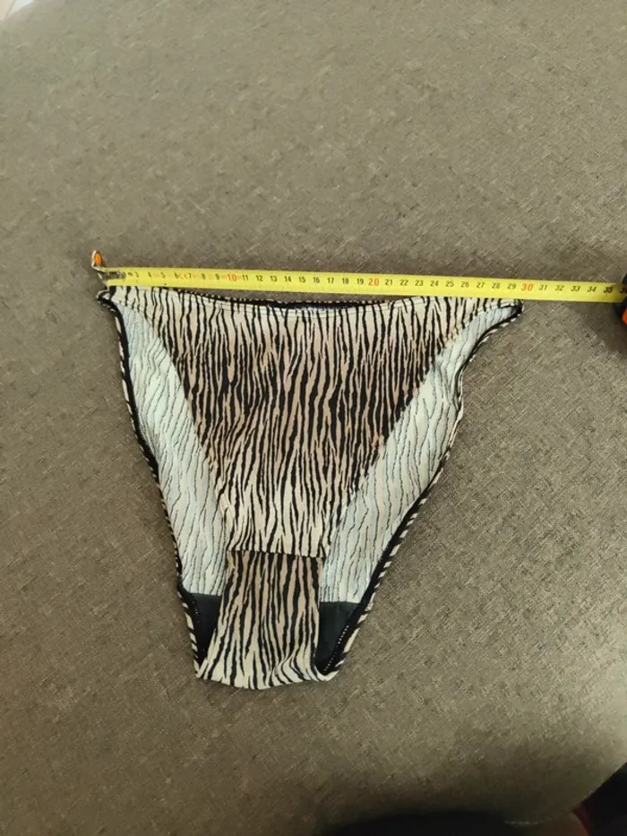 Bas de maillot de bain tigré