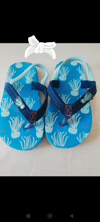 Tongs bleu méduse taille 28