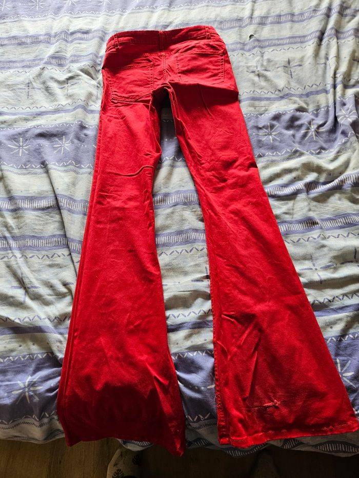 Pantalon rouge kiabi - photo numéro 4