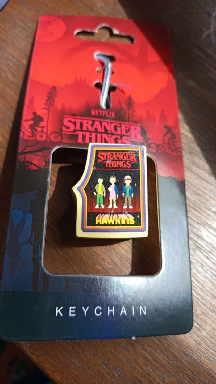 Porte clé Stranger things 🔸 neuf - photo numéro 5