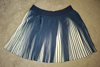 Jupe bleu et blanche okaidi 10 ans