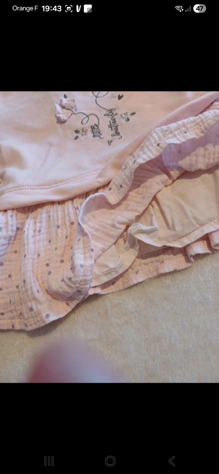 Robe bébé taille 6 mois - photo numéro 3