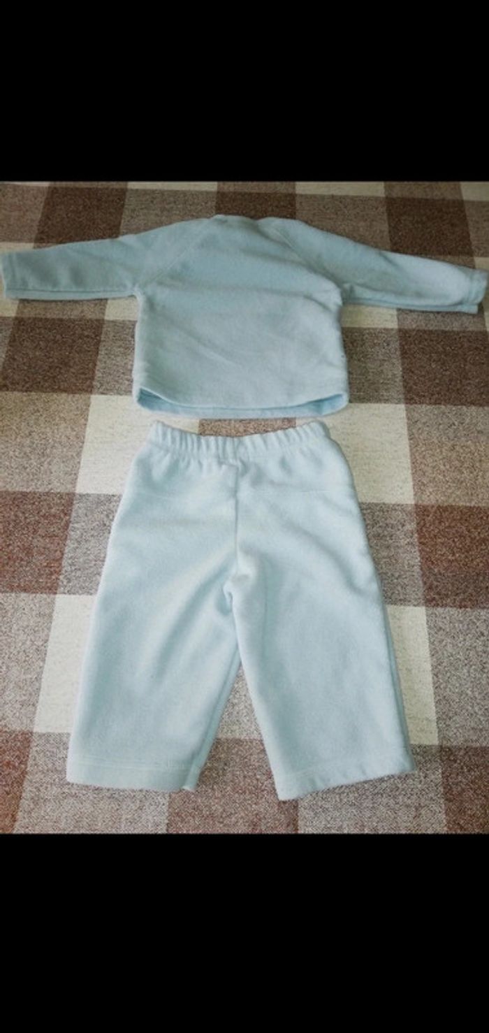 Ensemble polaire hiver 6 mois pull et pantalon épais Tex 4€ - photo numéro 3
