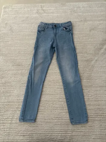 Jean .