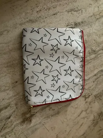 Petit porte-monnaie, Clarins