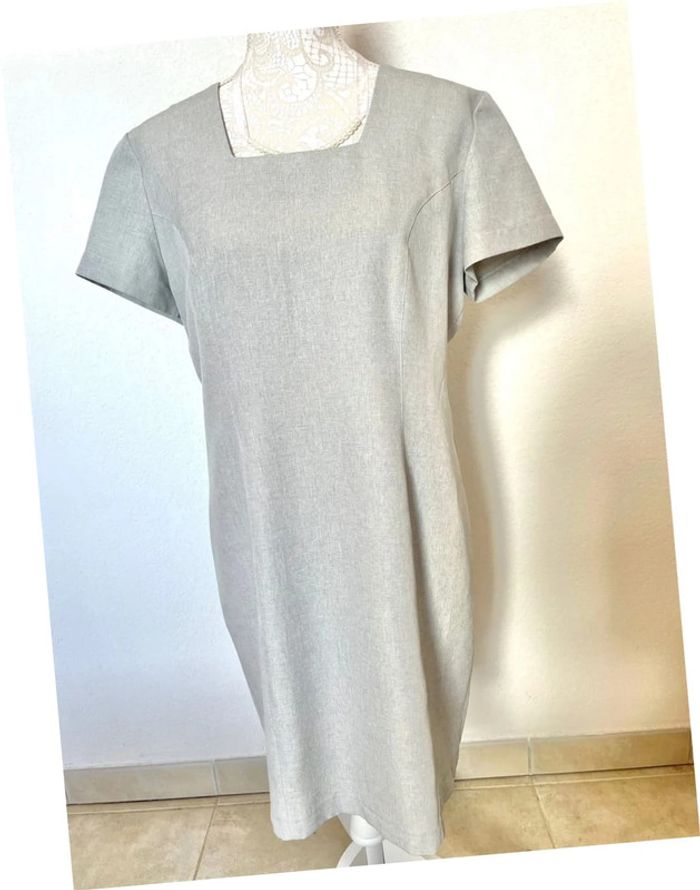 Robe grise - photo numéro 2