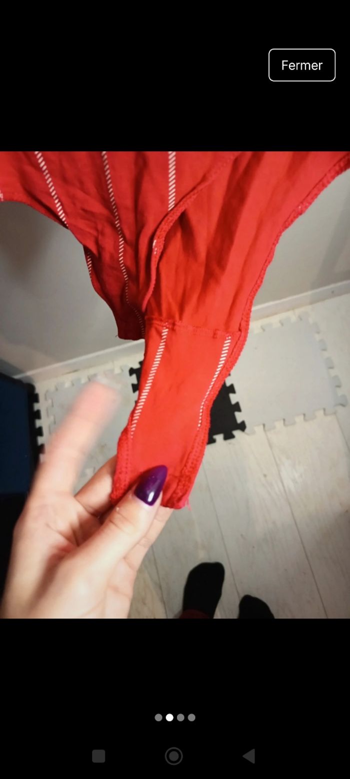 Body rouge ☘️ - photo numéro 3