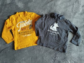Lot t-shirt sous pull 24 mois