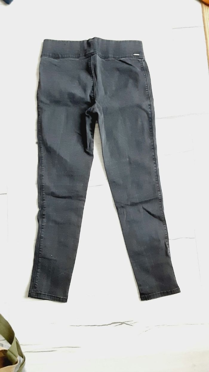 Vêtement femme pantalon type jean noir gris Mango taille 40 - photo numéro 3