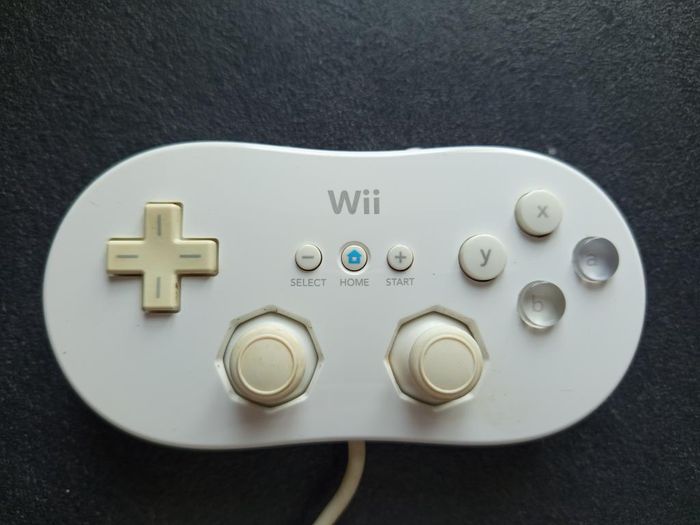 Nintendo - Wii - Manette classique
