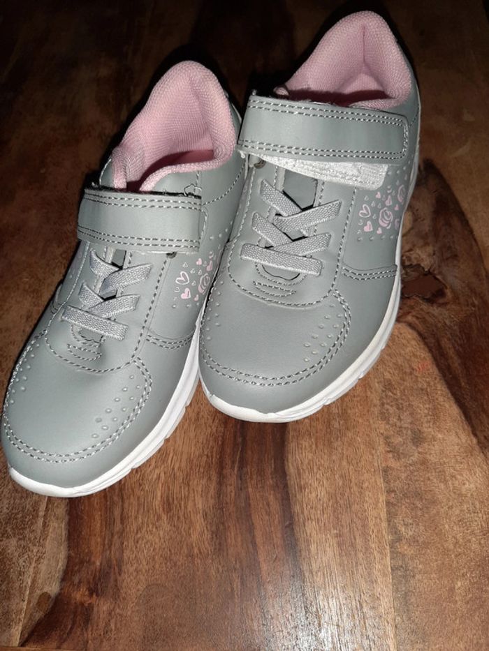Baskets fille taille 27