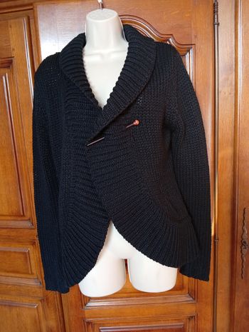 Cardigan CQFP 38/40