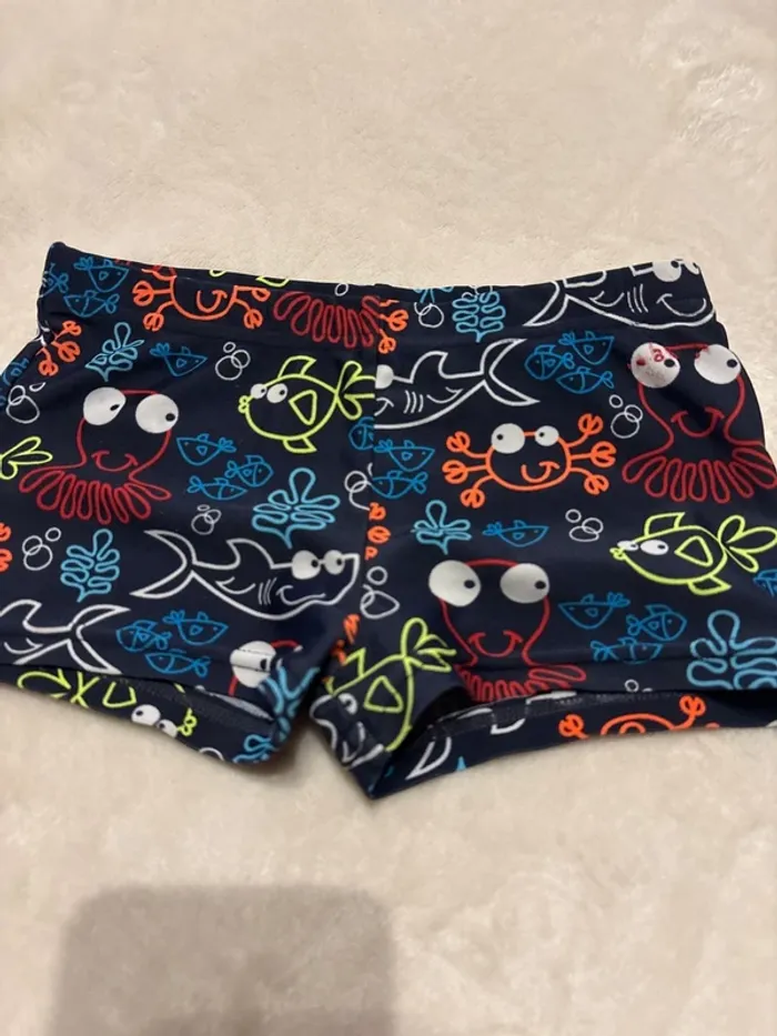 Short de bain garçon - photo numéro 2